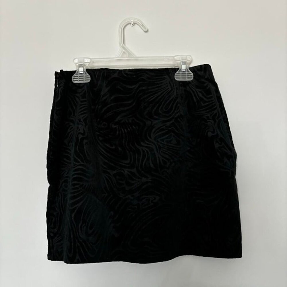 Black Express Patterned Mini Skirt - image 2